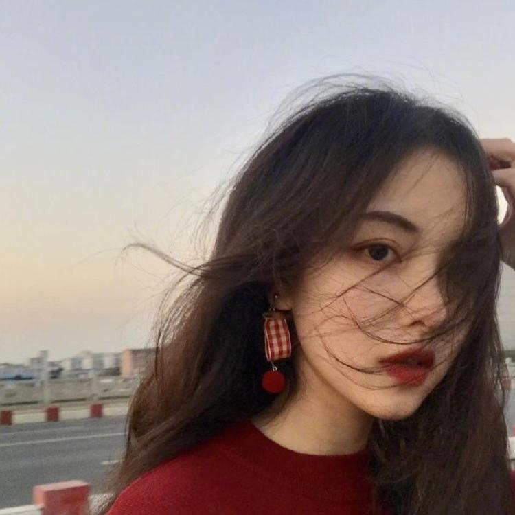 平田薰（饰 关原妙） - 欧美电影中字在线观看 - 线上看视频